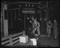 Street scene in Chinatown, Los Angeles (Calif.)