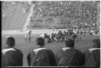 Loyola Lions face Santa Clara Broncos at the Coliseum, Los Angeles, 1937