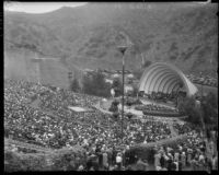 Eleanor Roosevelt speaks at the Hollywood Bowl, October 1, 1935