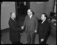 Chinese civic leaders promise peace to Captain of Detectives, Los Angeles, 1935