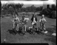 Kidnapping victim William F. Gettle's four children, after their father's safe return home. Circa May 15, 1934