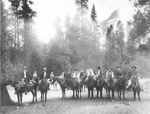 Horseback riders, Yosemite