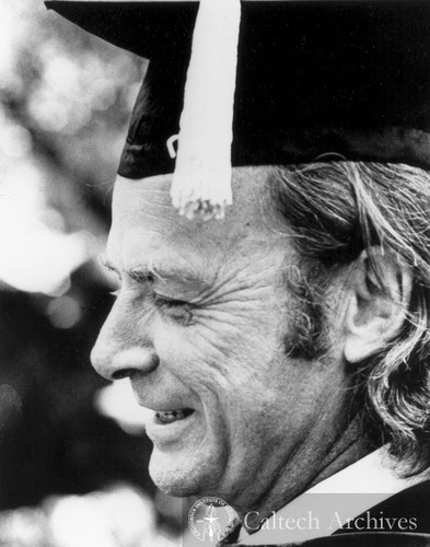 Richard Feynman at 1974 commencement