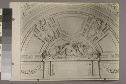 [Rotunda sculptural figures.]