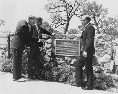 Historical marker at the old Russell cemetery