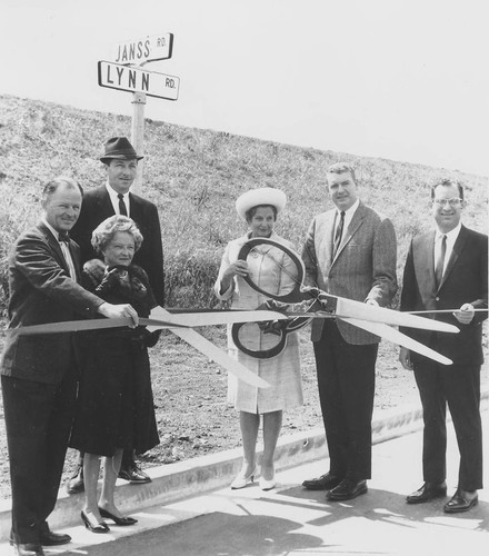 Opening the intersection of Lynn and Janss roads