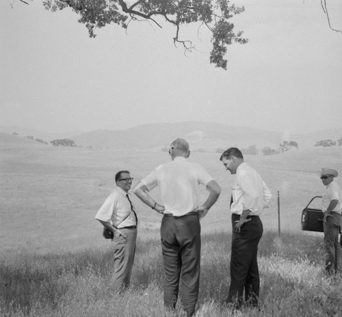 Ventura County Cultural Heritage Board views the Russell cemetery