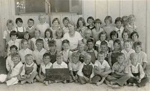 Susan B. Coombs with her 2nd Grade class in Banning, California in 1932