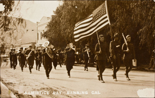 Armistice Day parade and celebration in Banning, California in 1919