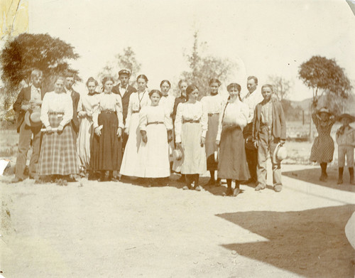 Students from the 1899 Banning High School class