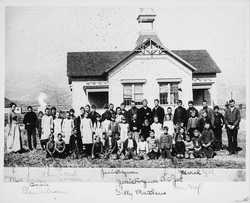 The Murray Street School with pupils and teachers in Banning, California