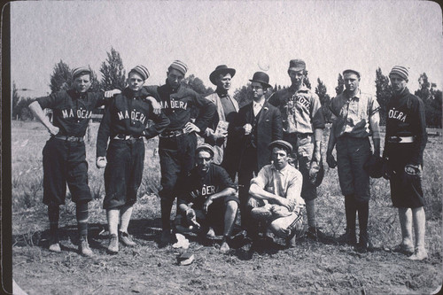 The Beaumont Madera Baseball Team