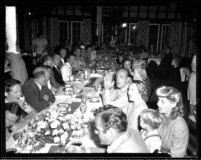 Alumni event at Lake Arrowhead - Dinner, 1944