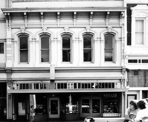 Commercial building, Petaluma, California