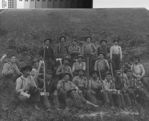 Part of woods gang, August 1909