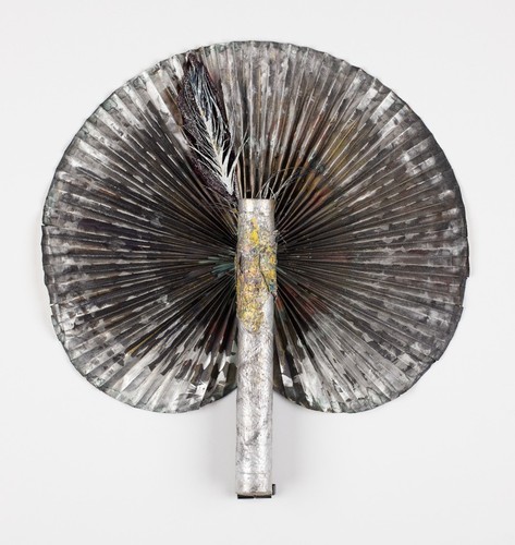 Feather flute fan