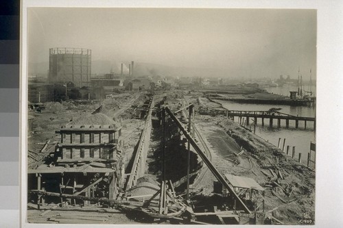 Oakland Waterfront dredging for 30 ft. channel