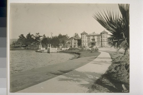 Boat Landing walk and boulevard, Lake Merritt