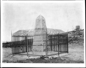 International monument between U.S. and Mexico, ca. 1900
