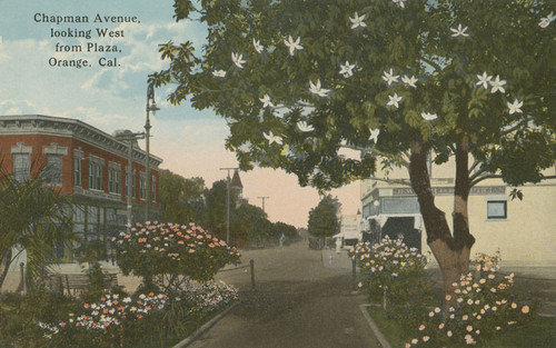 Plaza Park looking west down Chapman Avenue, Orange, California, ca. 1920