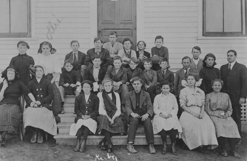 Olive Grammar School group portrait, Olive, California, ca. 1915