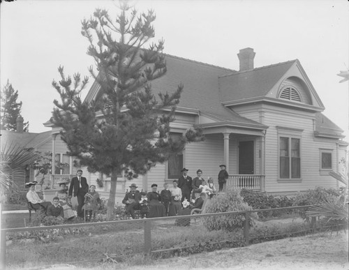 Gunther family gathering, ca. 1906