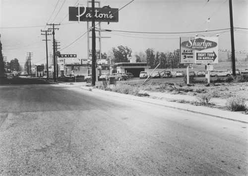 Southeast corner of East Katella Avenue and North Tustin Street, Orange, California, ca. 1950