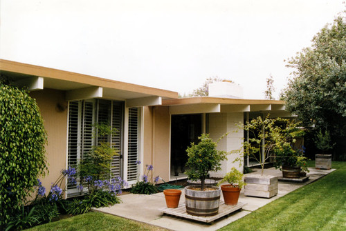 Eichler home, North Linda Vista Street, Orange, California, 2003