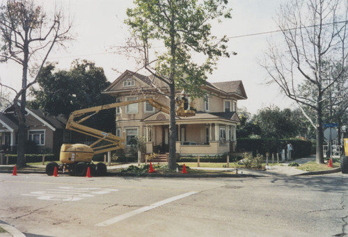 "Big Momma's House" feature film location on North Shaffer Street, Orange, California, 2000