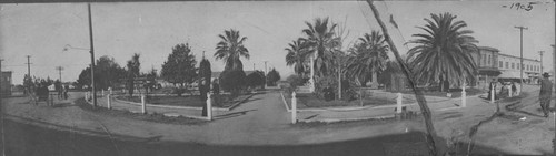 Plaza Square, Orange, California, 1905