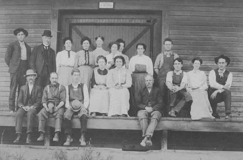 Santiago Orange Growers Association packing house workers, Orange, California, ca. 1905