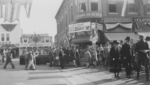 Armistice Day Parade, Plaza Square, Orange, California, ca. 1929