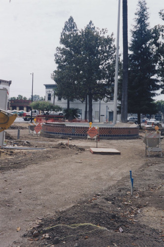 Plaza Square under construction, Orange, California, 2001