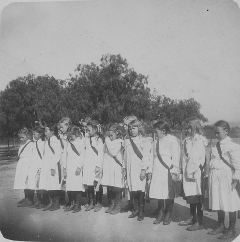 Orange Grammar School second grade class, Orange, California, 1900