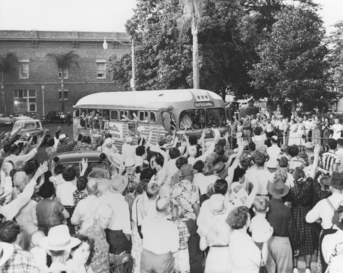 Orange Lionettes Women's Softball Champions greeted at the Plaza Square, Orange, California, 1950