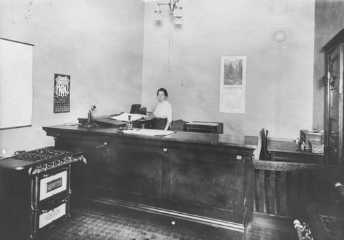 Southern Counties Gas Company Office, Orange, California, 1914