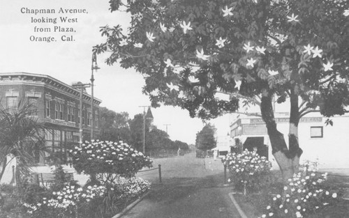 Plaza Park looking west down Chapman Avenue, Orange, California, ca. 1920