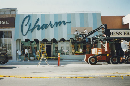 "That Thing You Do" feature film shooting on location on North Glassell Street, Orange, California, 1995