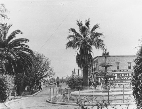 Plaza Park, Orange, California, ca. 1907