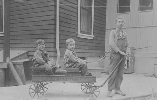 Children of Adolph Dittmer, Sr. in backyard of Dittmer home, Orange, California, 1911