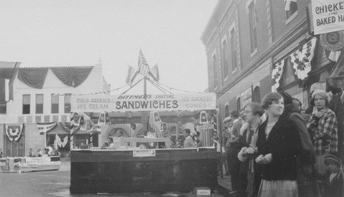 Armistice Day Parade, Plaza Square, Orange, California, ca. 1929