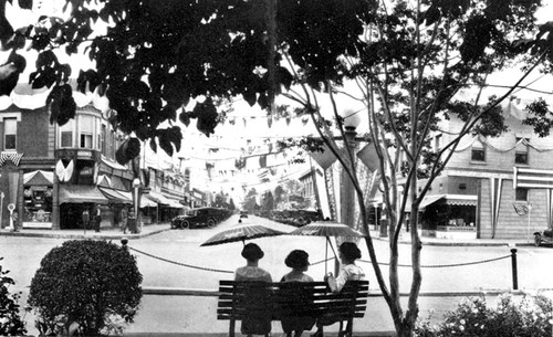 Plaza Square and South Glassell Street, Orange, California, ca. 1920