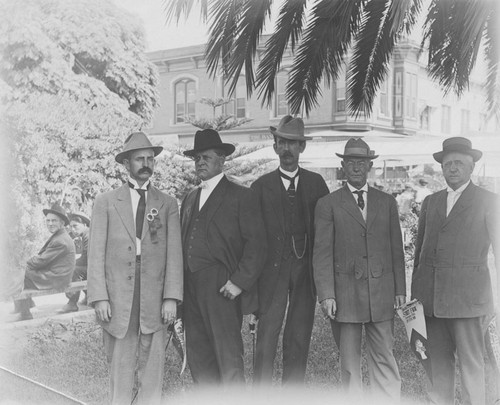 Orange City Council in the Plaza Park during the 1910 Street Fair