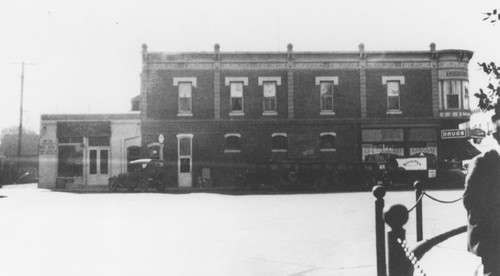 Plaza Square, Orange, California, 1927