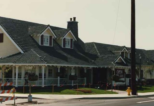 Bobby McGees Restaurant on Vineyard Ave