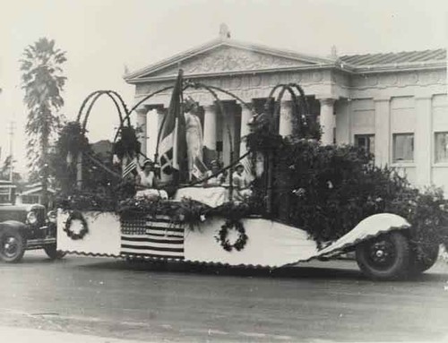 Sons of Italy float, Armistice Day