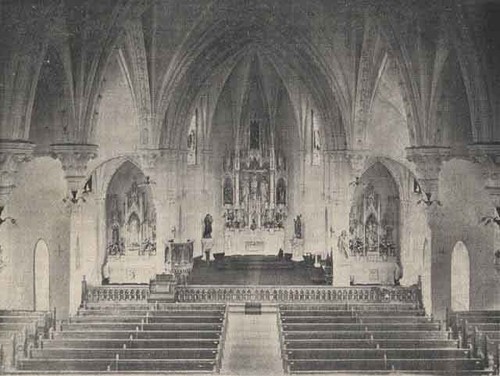 Interior Santa Clara Church