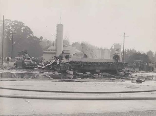 Explosion at gasoline station