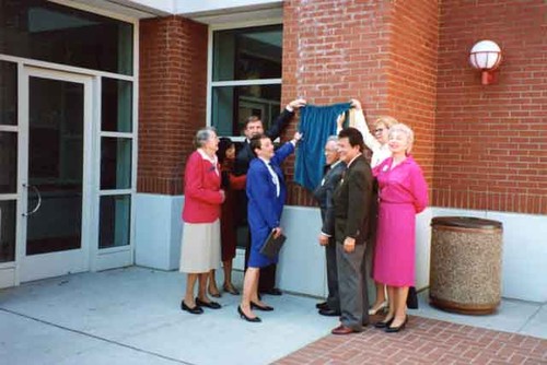 Unveiling the plaque