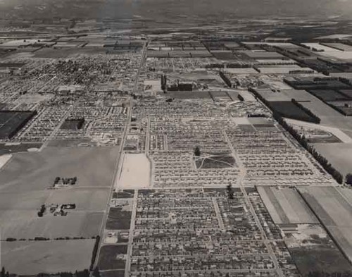 Aerial view of Saviers Rd